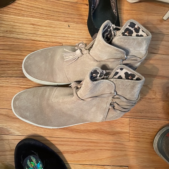 Zara sneakers - Picture 2 of 2